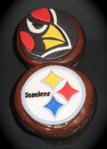 superbowl XLIII cupcakes for each team superbowl XLIII cupcakes for each team